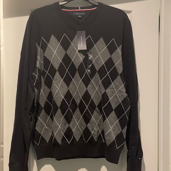 TOMMY SWEATER - Picture 1 of 4